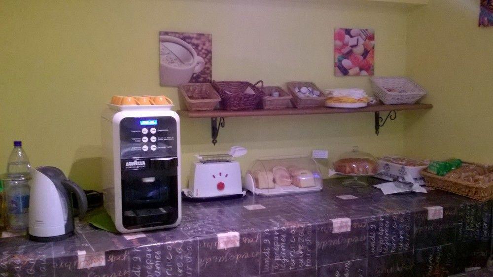 Hotel La Villetta Φιουμιτσίνο Εξωτερικό φωτογραφία