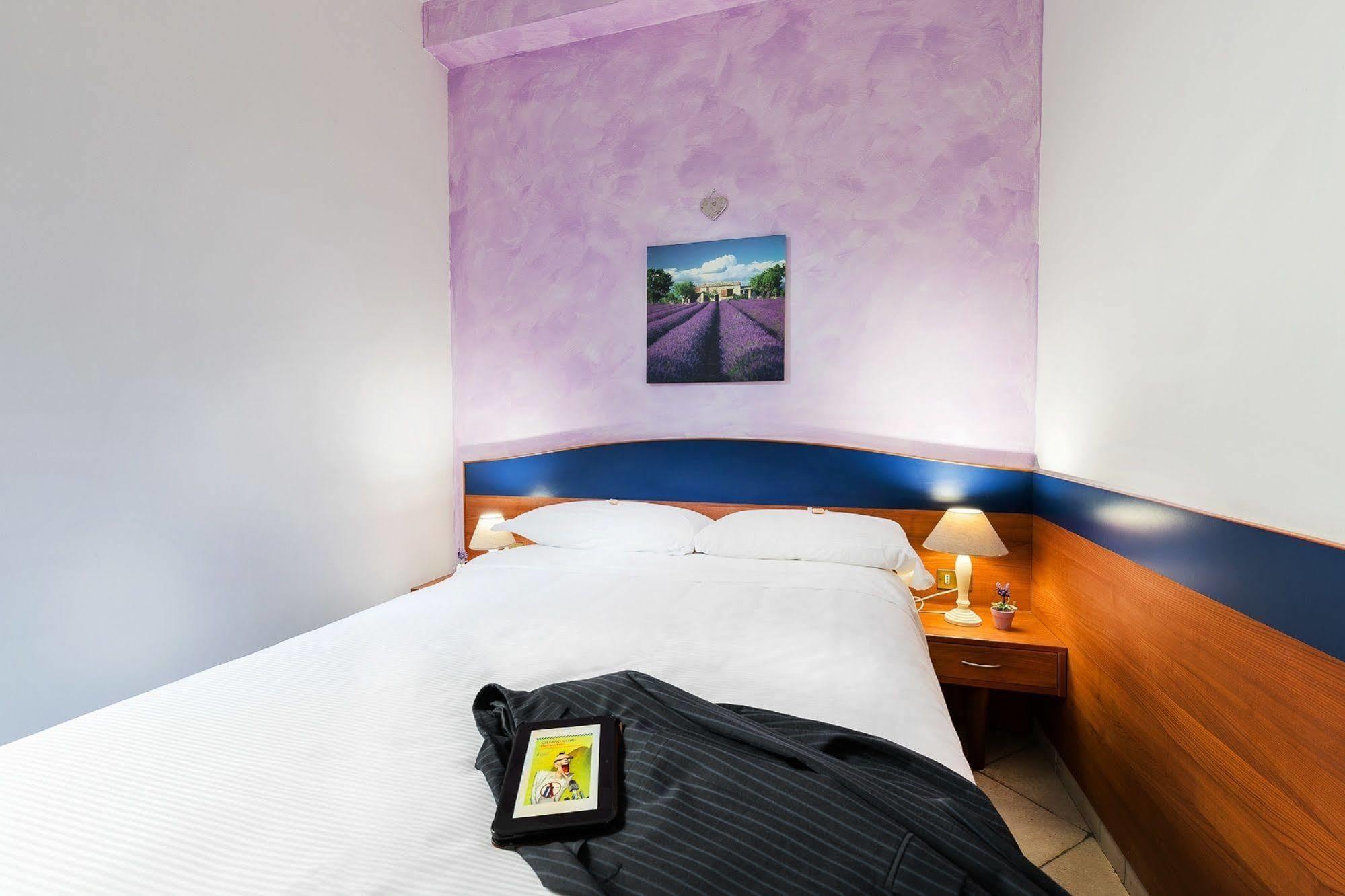 Hotel La Villetta Φιουμιτσίνο Εξωτερικό φωτογραφία