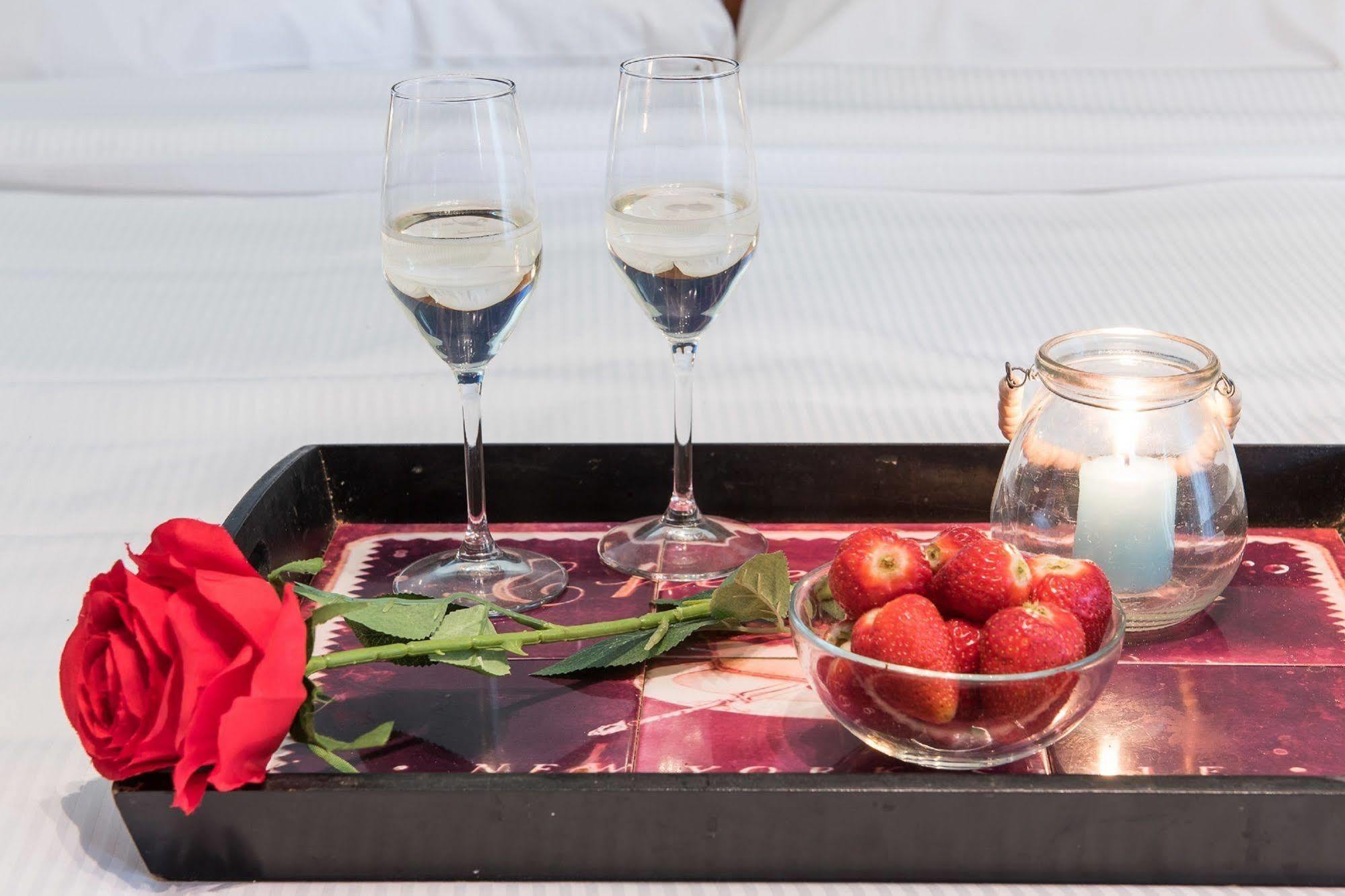Hotel La Villetta Φιουμιτσίνο Εξωτερικό φωτογραφία
