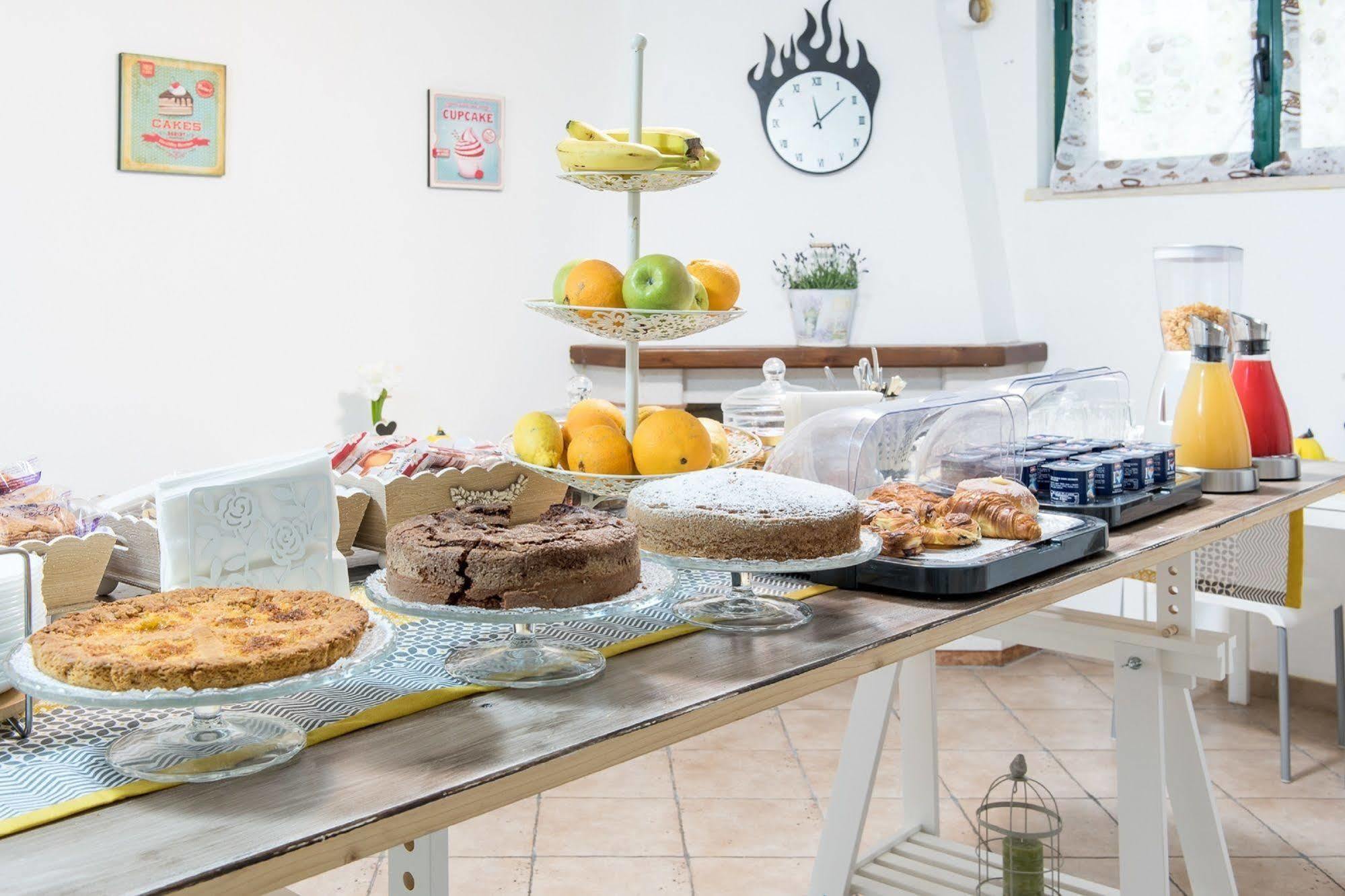 Hotel La Villetta Φιουμιτσίνο Εξωτερικό φωτογραφία